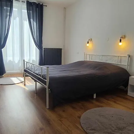 F4 Giulia Apartment