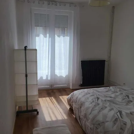 F4 Giulia Apartment